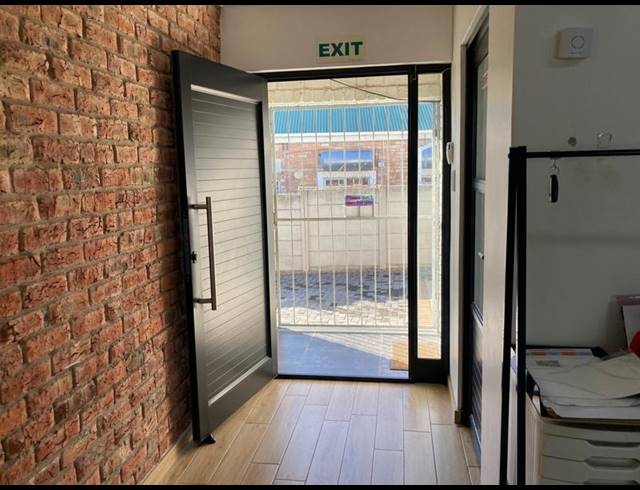 BUSINESS PROPERTY TO RENT IN WESTERING